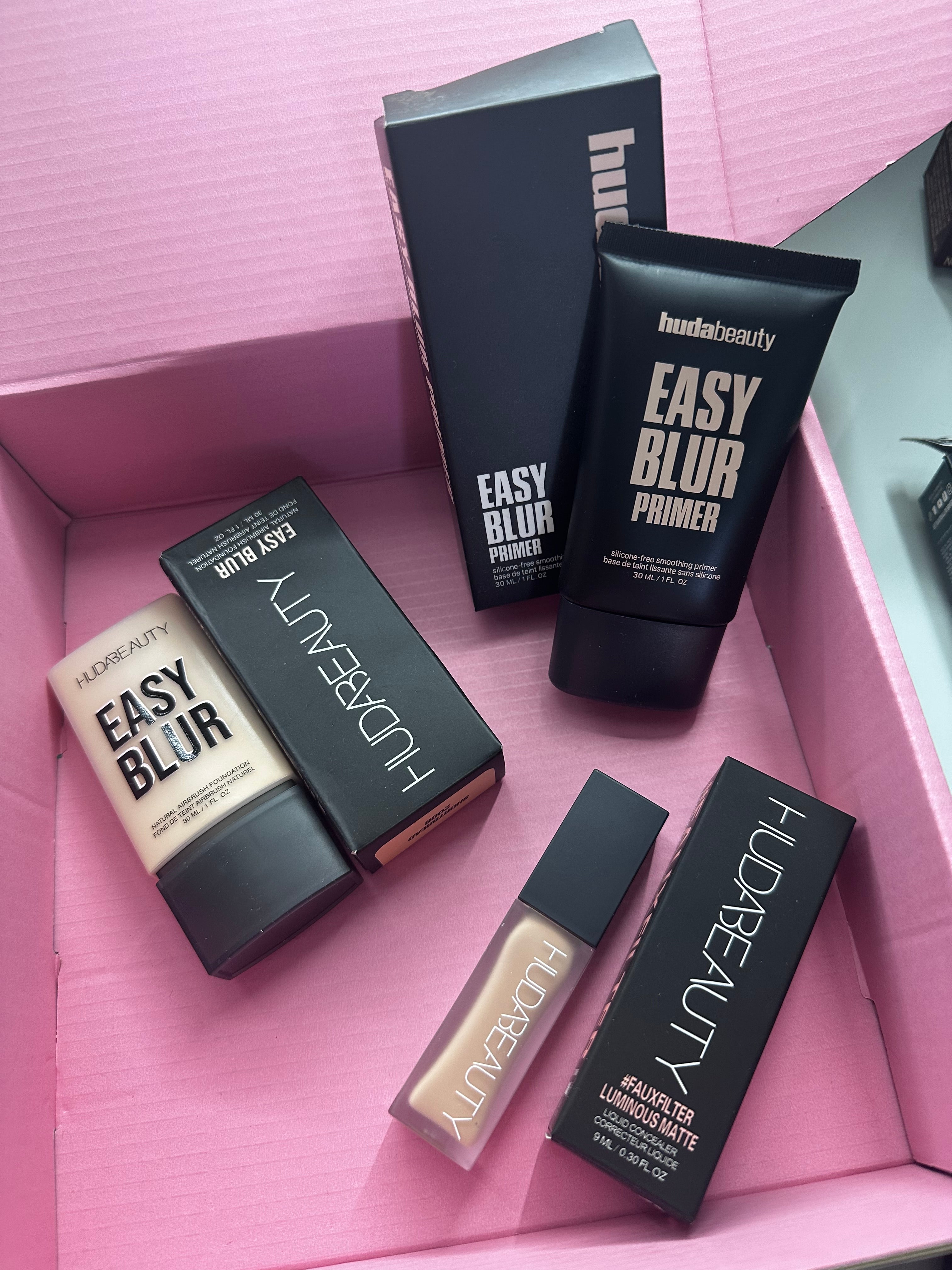 Box base make up huda