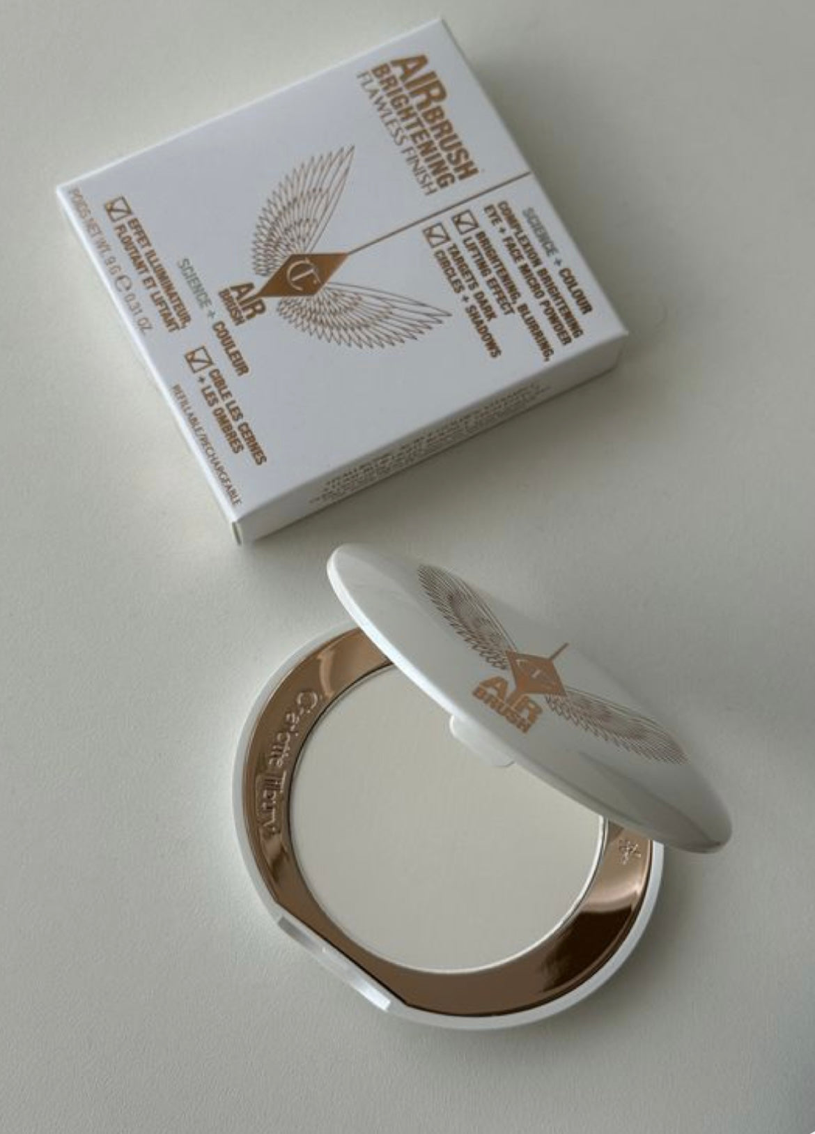 Charlotte tilbury airbrush brightening flawless finish powder